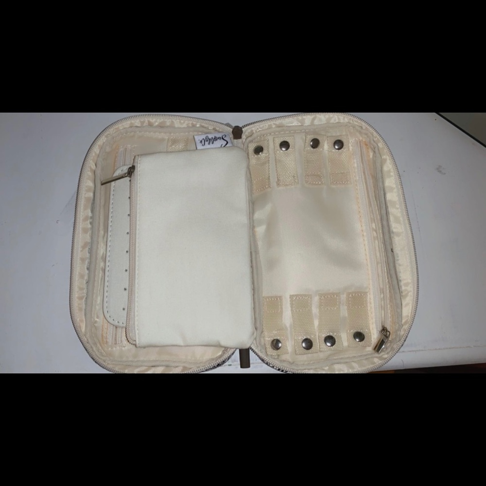 jewelry bag - Picture 3 of 4